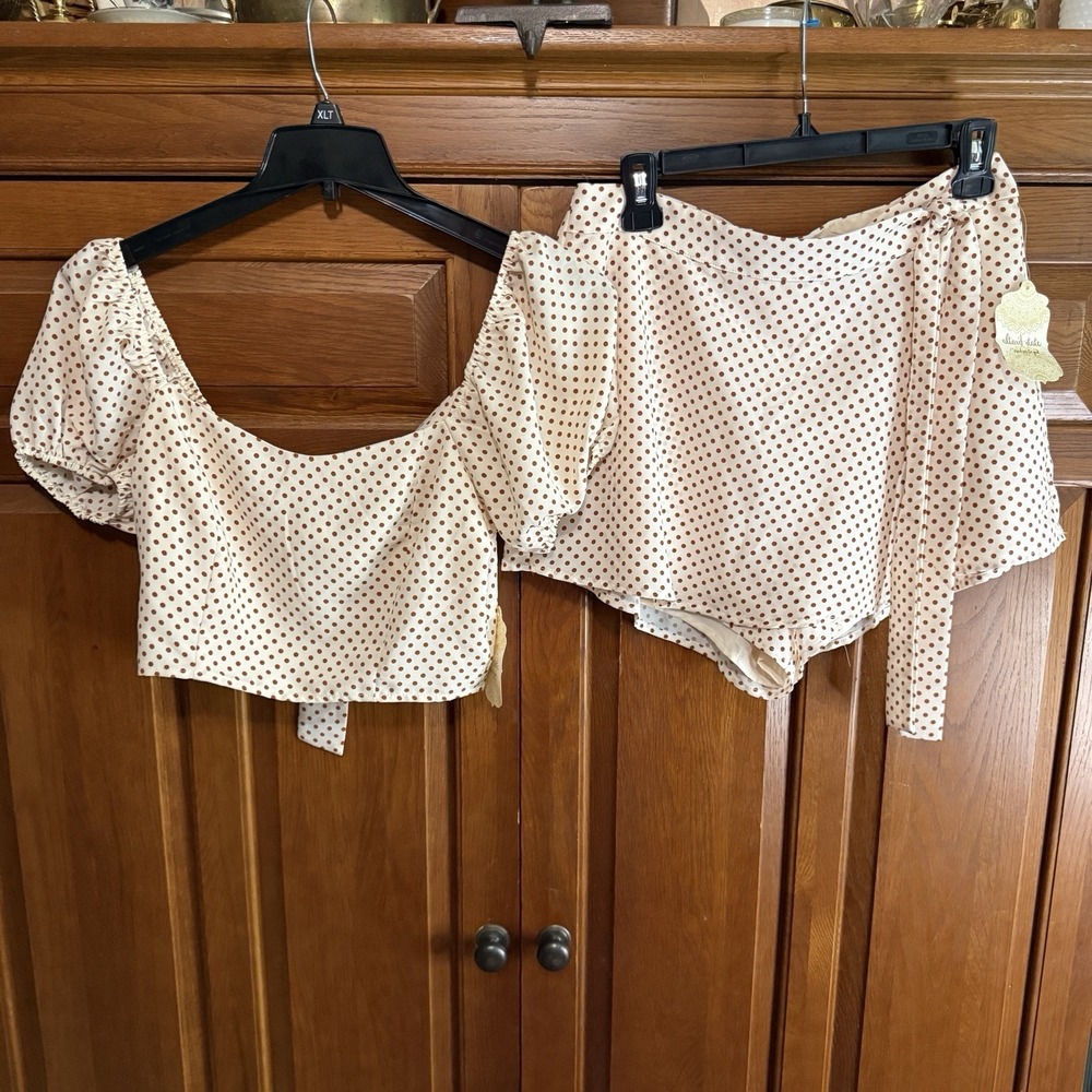 NWT Altar'd State Crop Top & Wrap Skort Size Large Polka Dot Ivory/Rust Side Tie